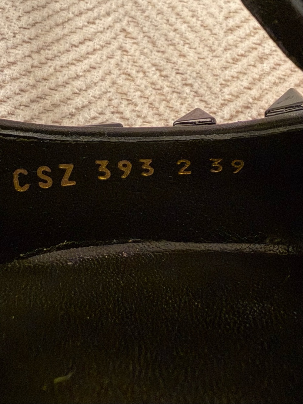 Valentino Black Nero Rockstud Cage T-Strap Pointed Pumps 39 - Picture 6 of 13